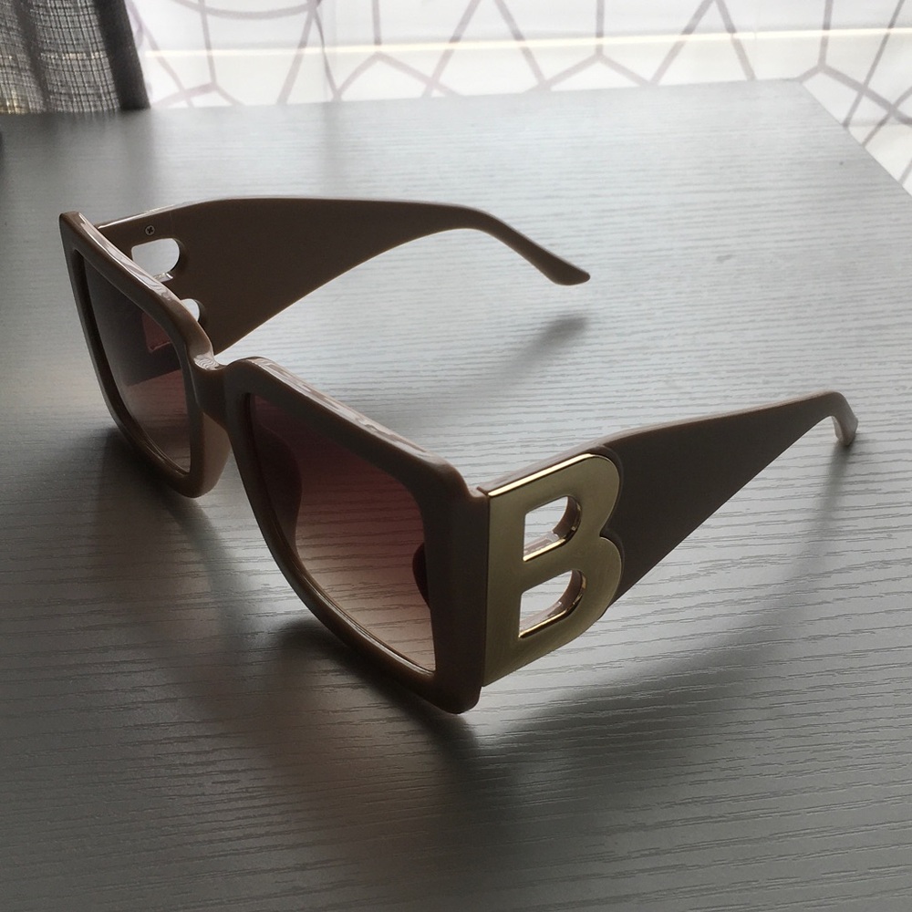 Bold Tan Sunglasses with Gold 'B' Accent